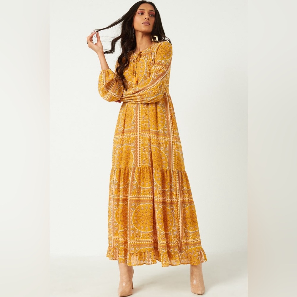 NWOT HAYDEN LA Mustard Quilted Mandala Print Woven Maxi Dress | size Small
